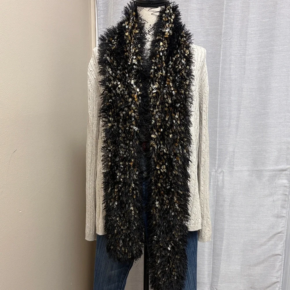/Stylish Black and Brown Faux fur stretch scarf Sz OS